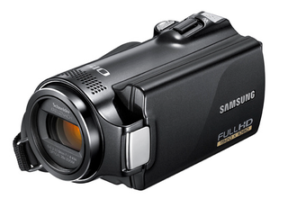 Illustration for article titled Samsung S-Series Flagship Camcorders: Built-In Wi-Fi, Touchscreens and Killer Low-Light